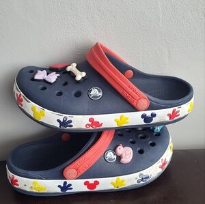 Crocs unisex size 13C